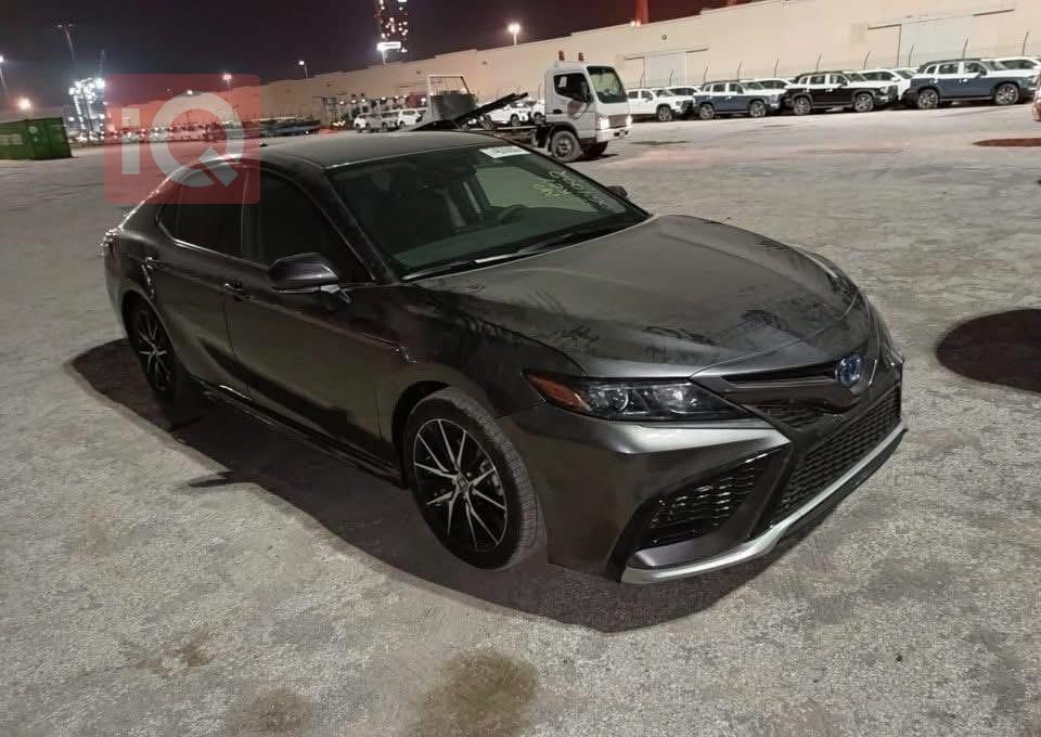 تۆیۆتا کامری